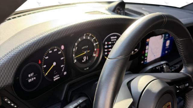 Porsche 911 image 6