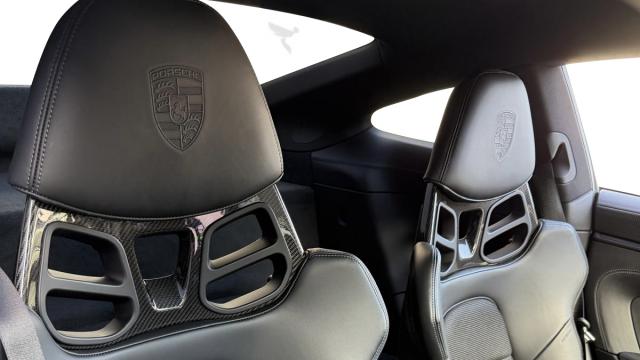 Porsche 911 image 7