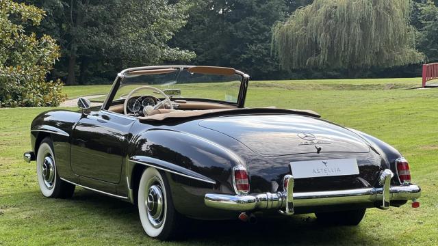 Mercedes Benz 190 image 9
