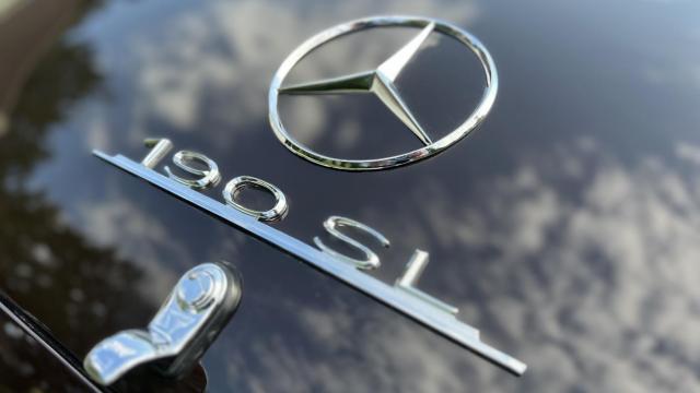 Mercedes Benz 190 image 7