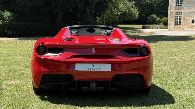 Ferrari 488 Spider image 5