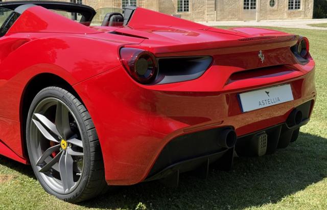Ferrari 488 Spider image 1