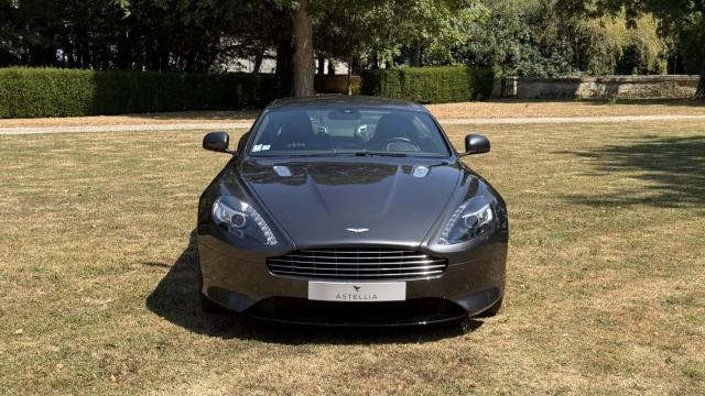 Aston Martin Db9 image 2