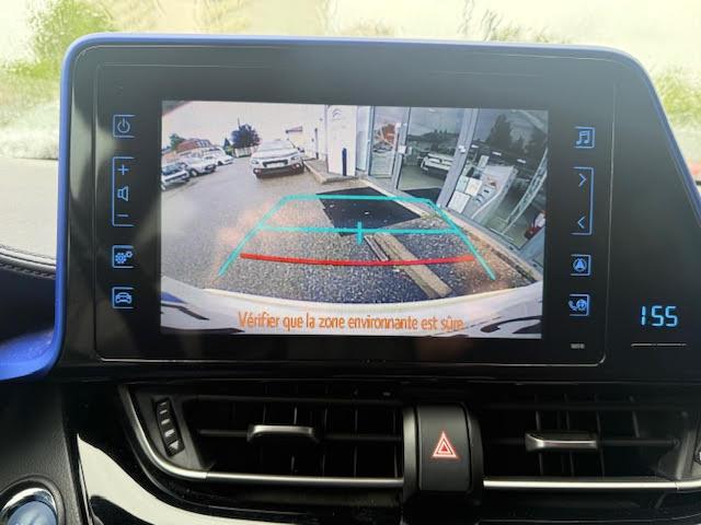 Toyota C-Hr image 4