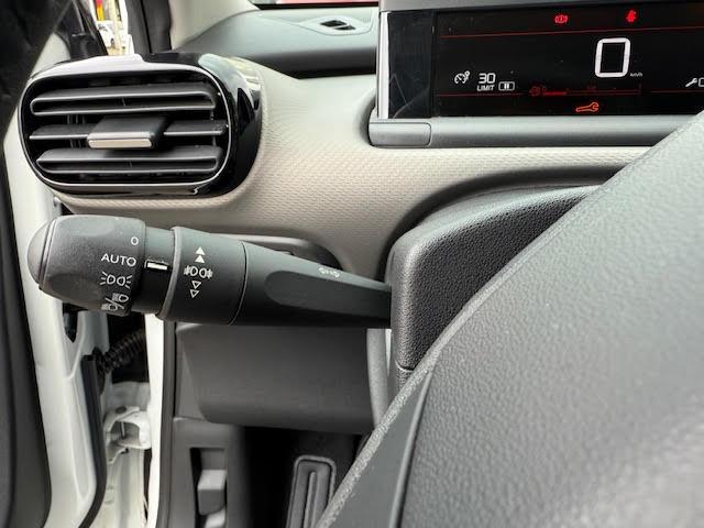 Citroen C4 Cactus image 9