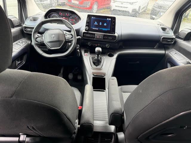 Peugeot Rifter image 7