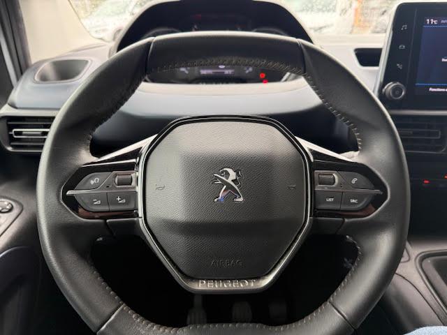 Peugeot Rifter image 6
