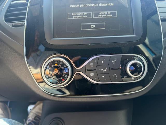 Renault Captur image 9