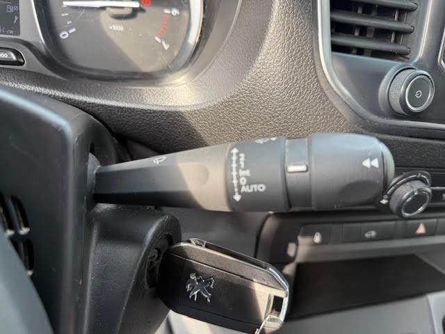 Peugeot Expert image 4