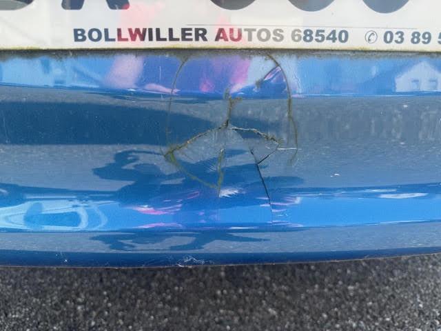 Peugeot 406 image 1