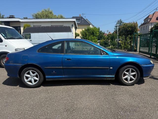 Peugeot 406 image 2