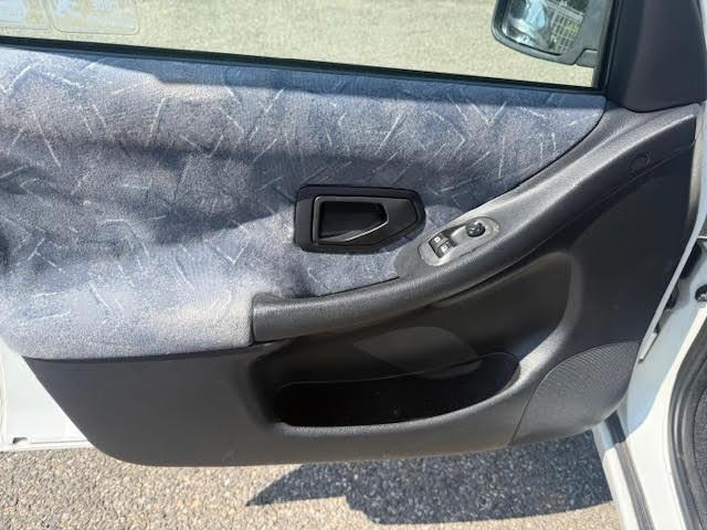 Peugeot 306 image 9