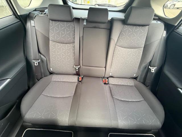 Toyota Rav4 image 9