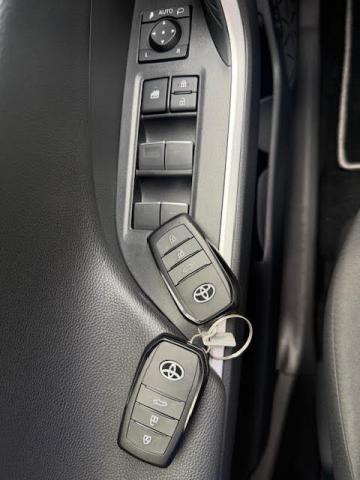 Toyota Rav4 image 3