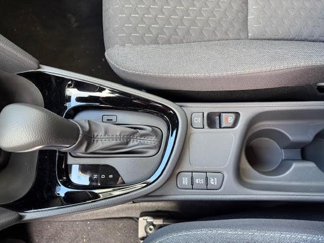 Toyota Yaris image 2