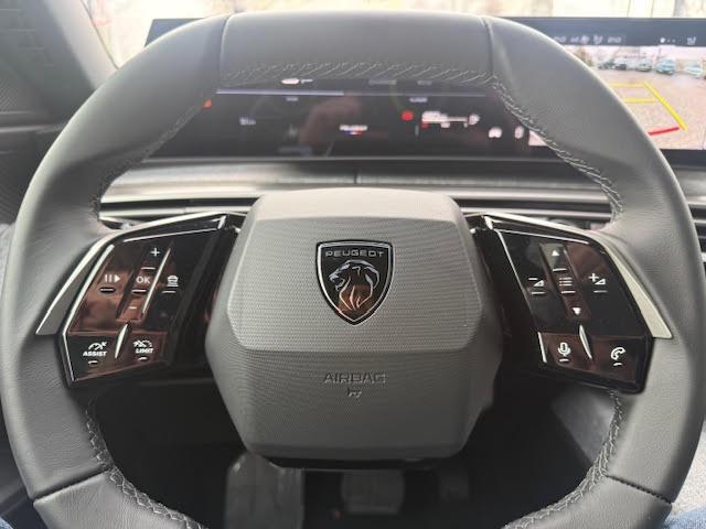 Peugeot 3008 image 8