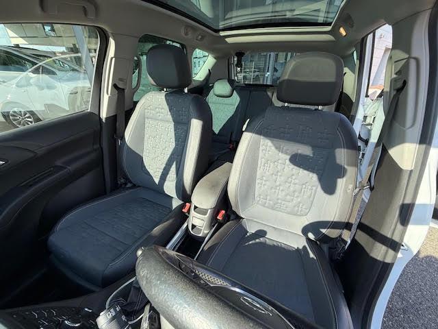 Opel Meriva image 2