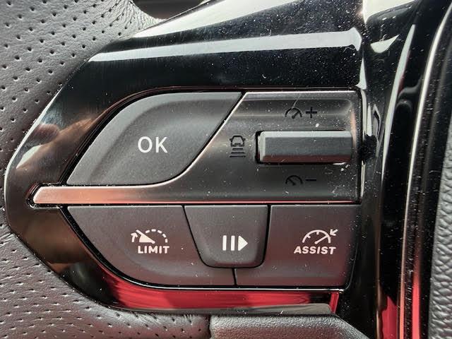 Peugeot 308 image 9