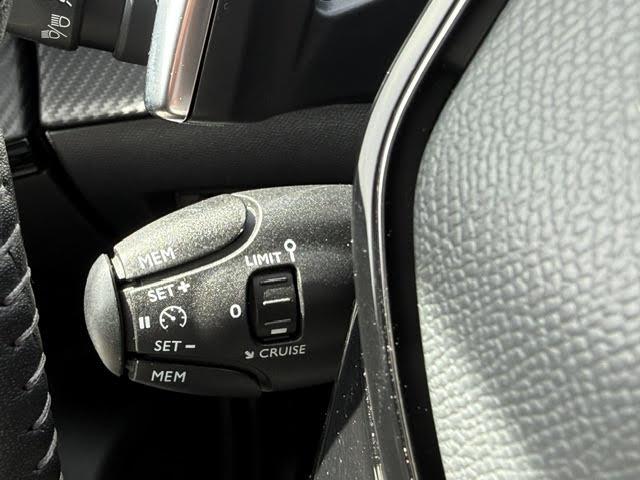 Peugeot 2008 image 5