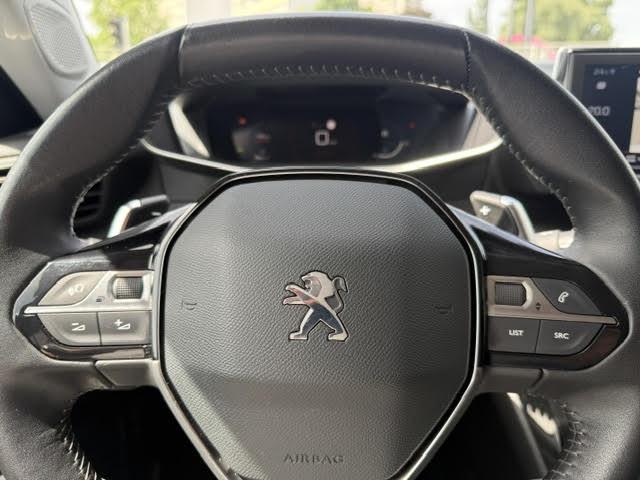 Peugeot 2008 image 4