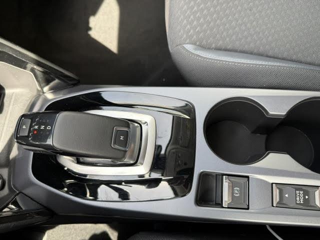 Peugeot 2008 image 2