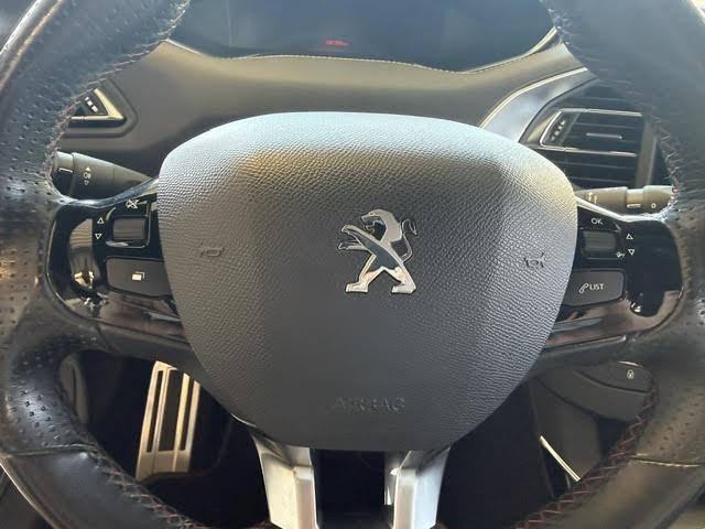 Peugeot 308 image 8