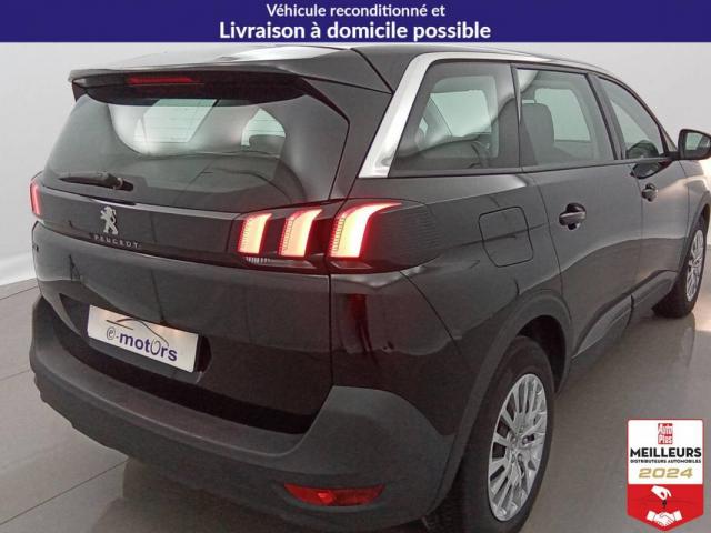 Peugeot 5008 image 5