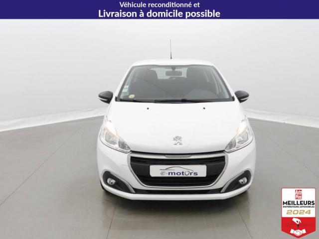 Peugeot 208 image 5