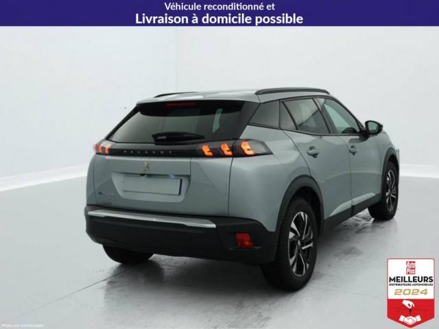 Peugeot 2008 image 8
