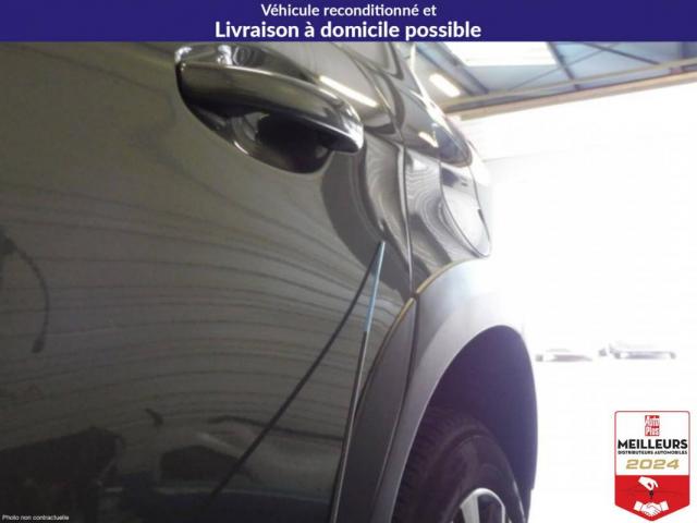 Peugeot 2008 image 8