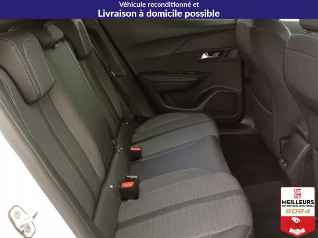 Peugeot 2008 image 1