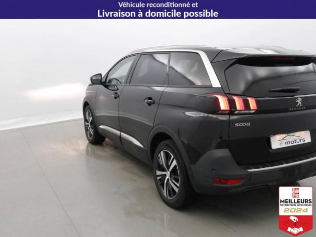 Peugeot 5008 image 8