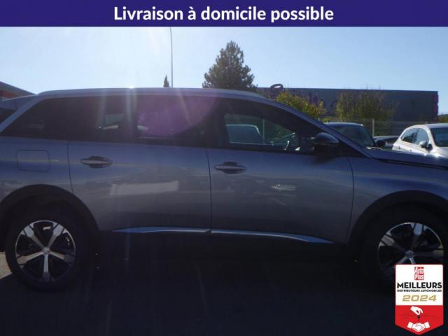 Peugeot 5008 image 7