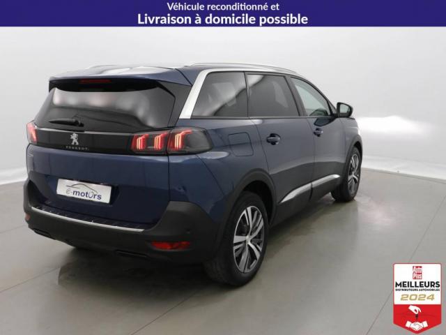 Peugeot 5008 image 2