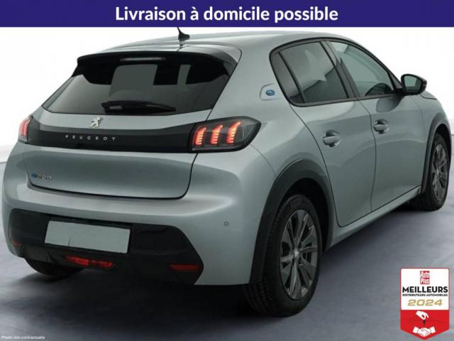 Peugeot 208 image 3