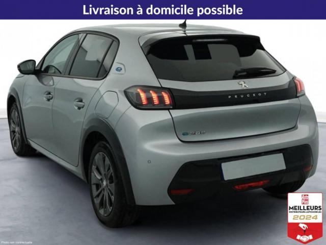 Peugeot 208 image 4