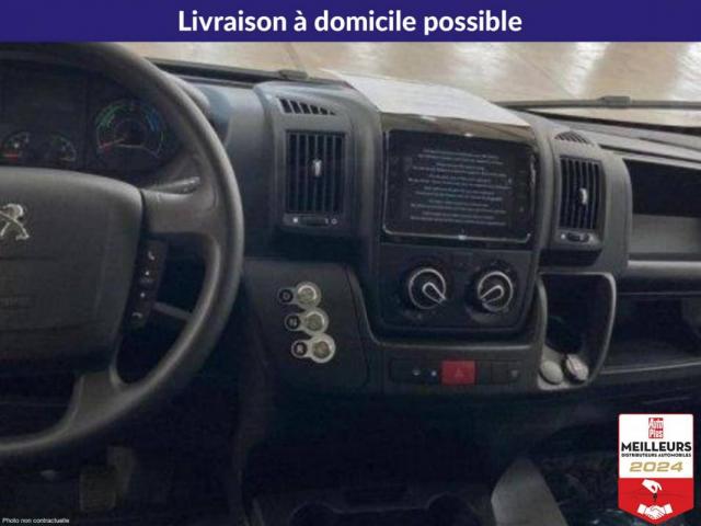 Peugeot Boxer image 2