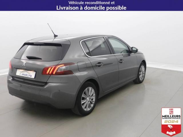 Peugeot 308 image 2