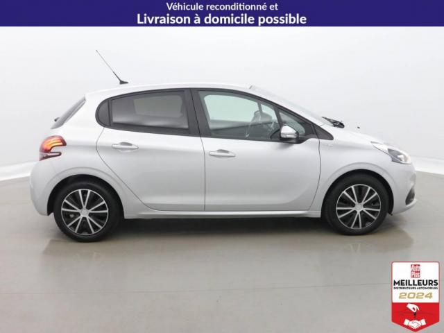 Peugeot 208 image 4