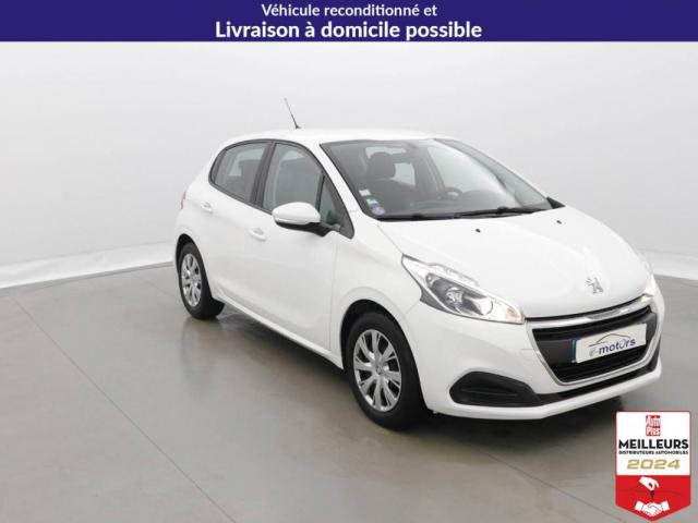 Peugeot 208 image 8