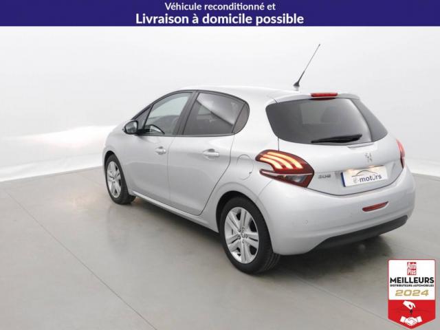 Peugeot 208 image 9