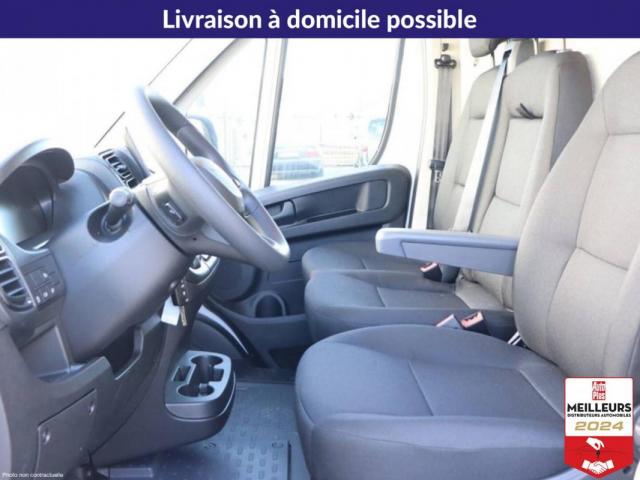 Peugeot Boxer image 6