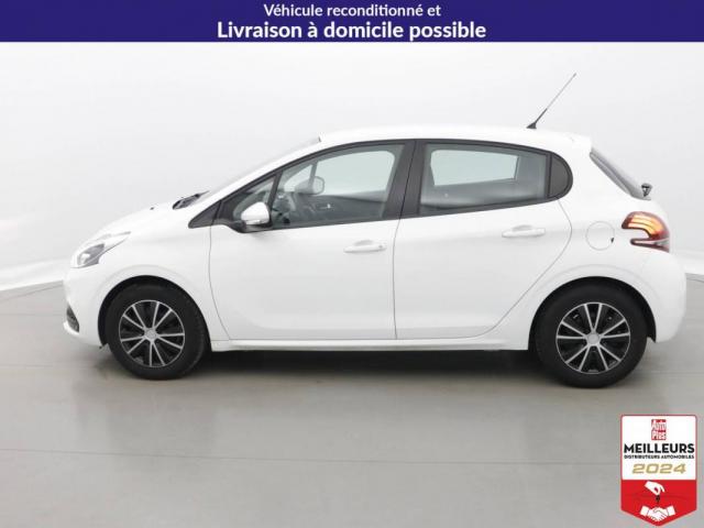 Peugeot 208 image 2