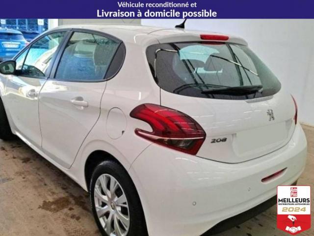 Peugeot 208 image 6