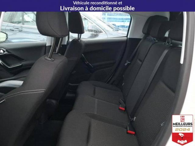 Peugeot 208 image 3