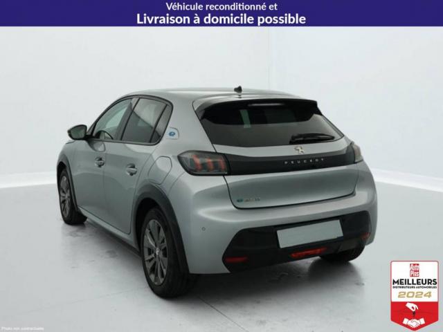 Peugeot 208 image 5