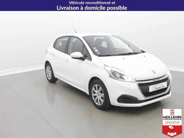 Peugeot 208 image 8