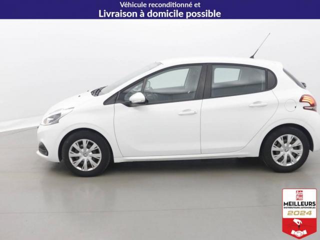 Peugeot 208 image 7