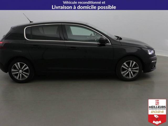 Peugeot 308 image 2