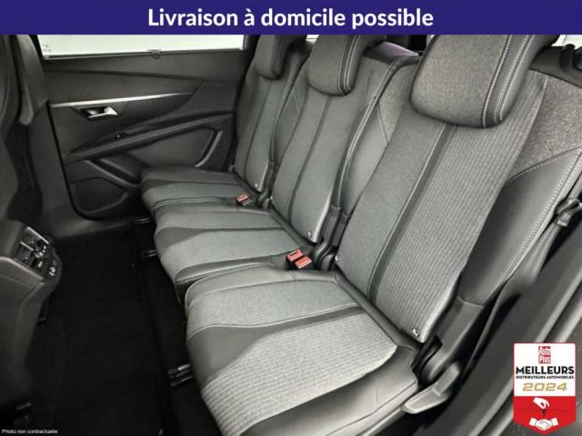 Peugeot 5008 image 2